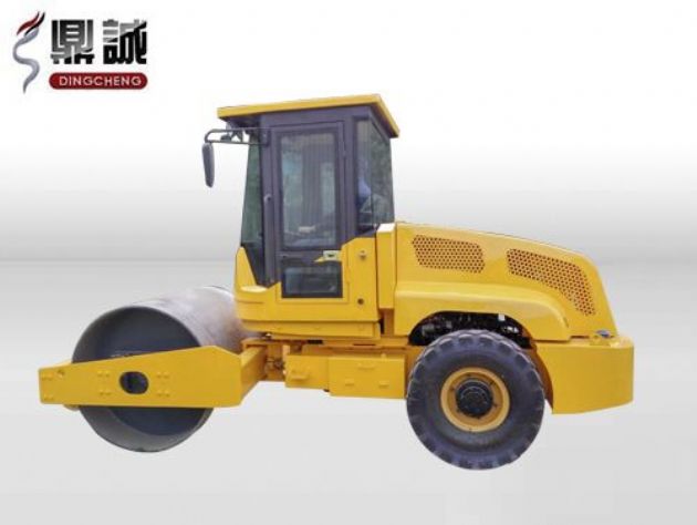 點(diǎn)擊查看詳細(xì)信息<br>標(biāo)題：6噸單鋼輪振動壓路機(jī) 閱讀次數(shù)：13249