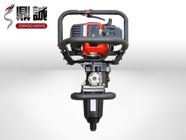 點擊查看詳細信息<br>標題：便攜式內燃扳手 閱讀次數：4323