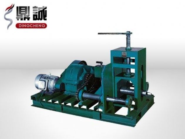 點擊查看詳細信息<br>標題：臥式多功能滾動彎管機 閱讀次數：4648