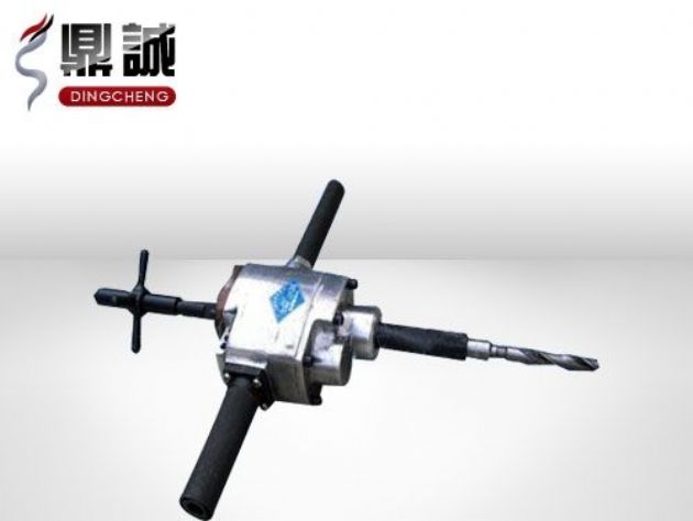 點擊查看詳細信息<br>標題：ZK19型軌道鉆 閱讀次數：3715